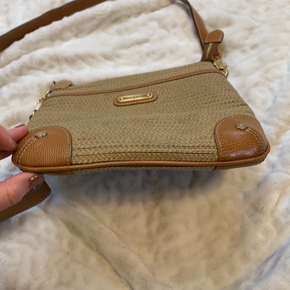 Eric Javits Leather-Trimmed Raffia Crossbody - Picture 4 of 13